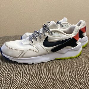 Nike Men’s LD Victory Sneakers White/Black/Red